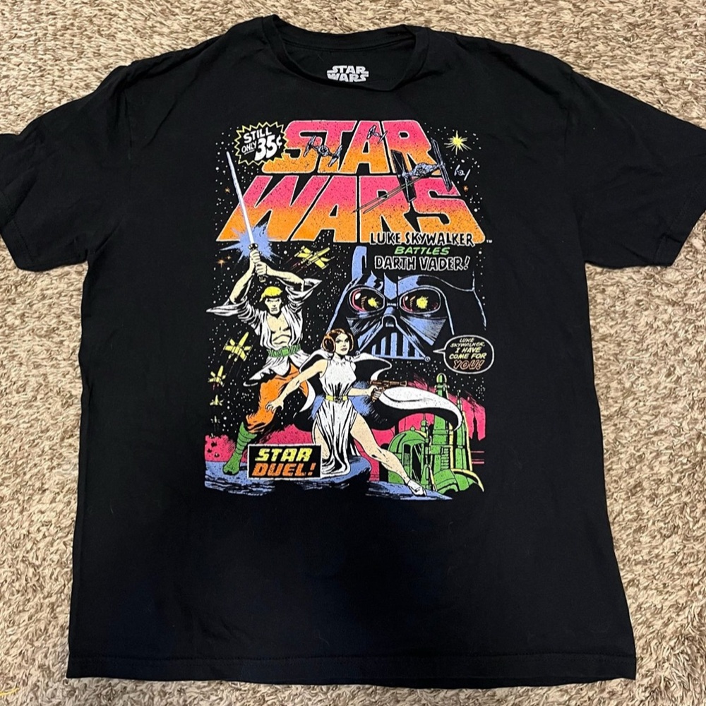 Star Wars Comic Style T-Shirt Size Large – Luke Skywalker vs. Darth Vader